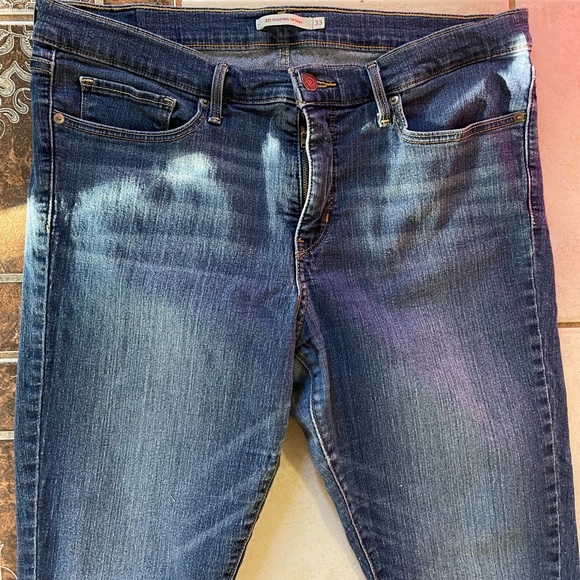 Levi’s Womens Shaping Skinng Mid Waist Jean - Picture 3 of 9